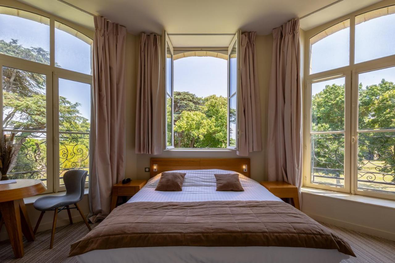 Hotel Et Spa Du Chateau Lagord Eksteriør bilde
