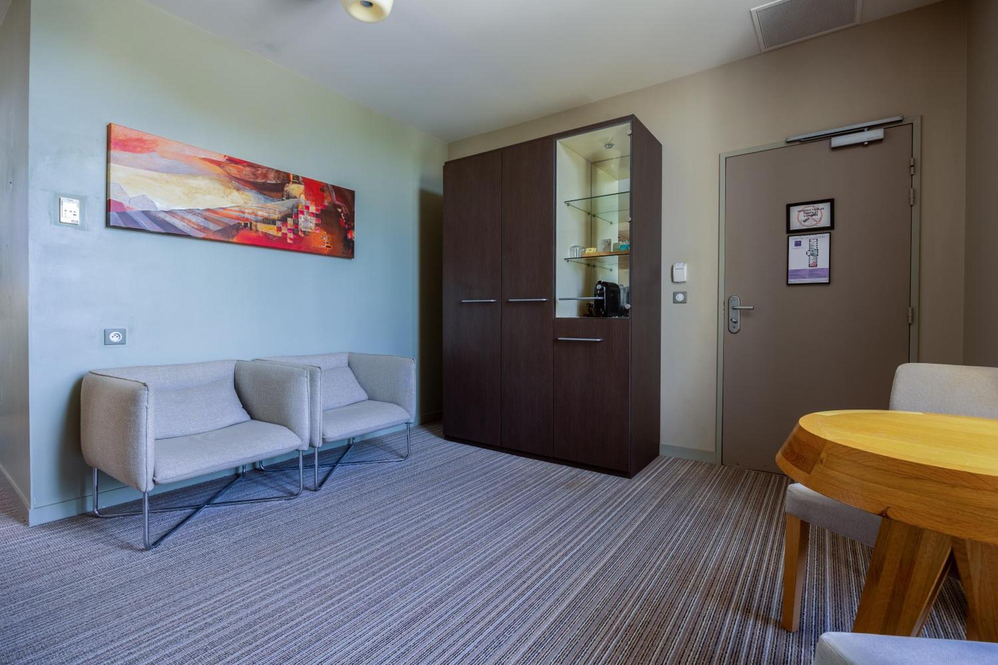 Hotel Et Spa Du Chateau Lagord Rom bilde