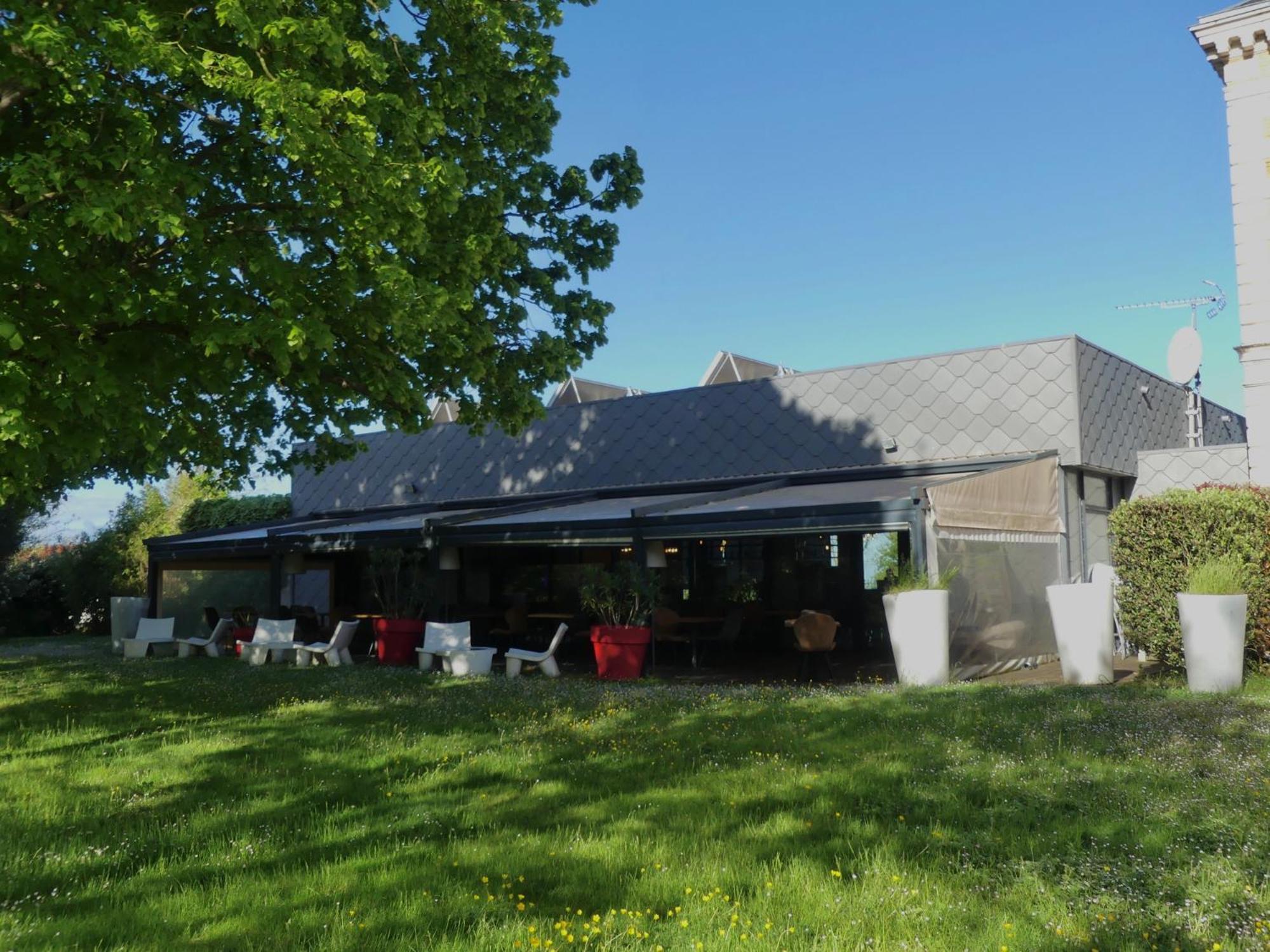 Hotel Et Spa Du Chateau Lagord Eksteriør bilde